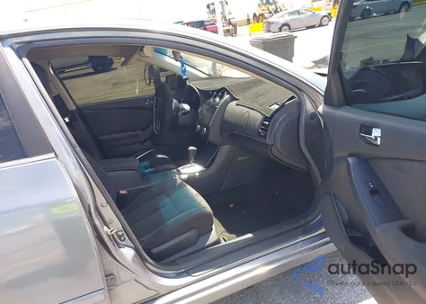 2010 Nissan Altima 2.5 S из США, поврежденный, VIN 1N4AL2AP5AN532227